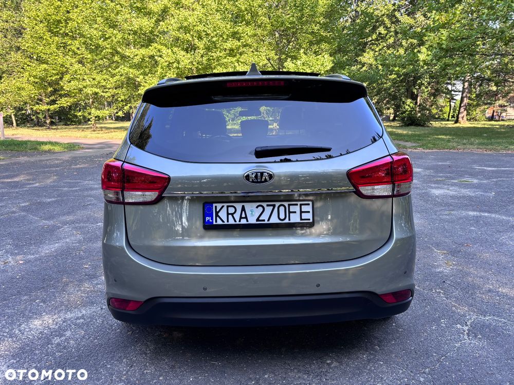 Kia Carens 1.7 CRDi Business Line 7os 7DCT - 5