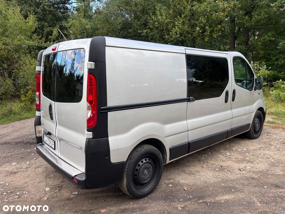 Opel Vivaro - 5