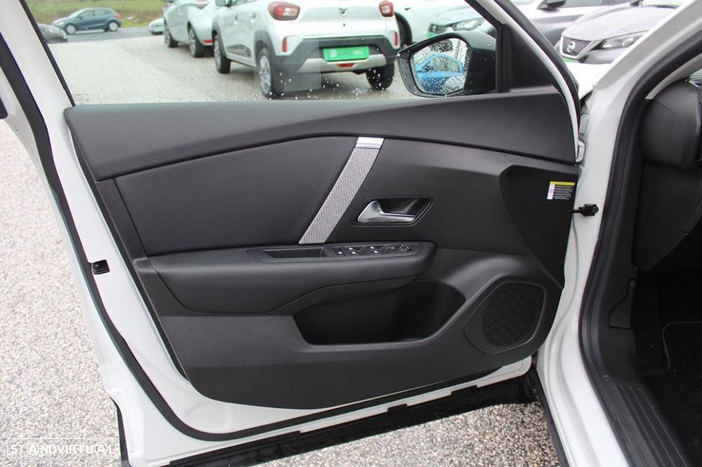 Citroën e-C4 X ë-SERIES - 18