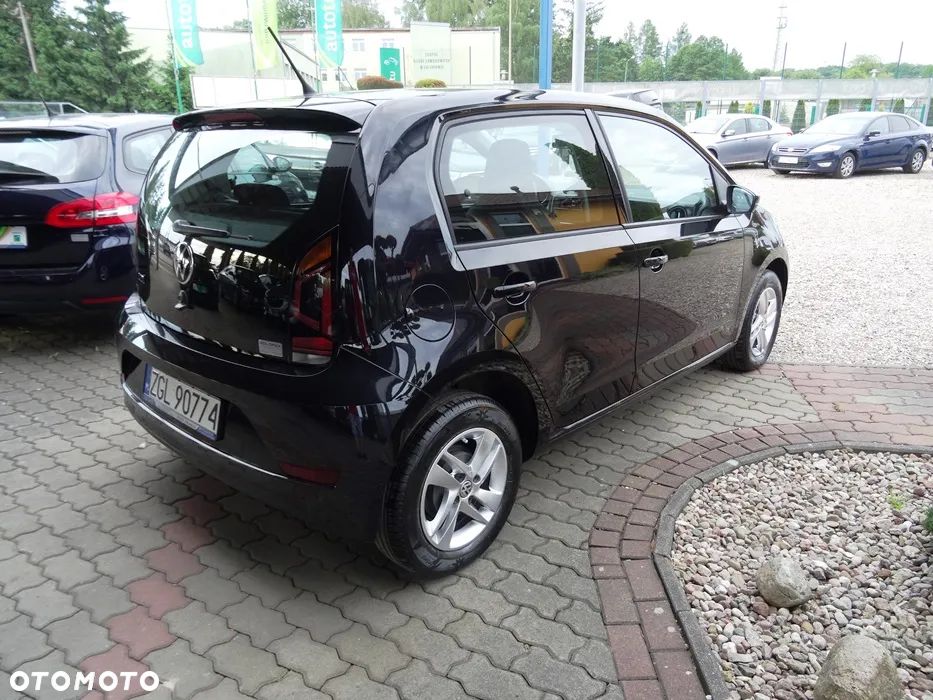 Volkswagen up! 1.0 Beats - 5