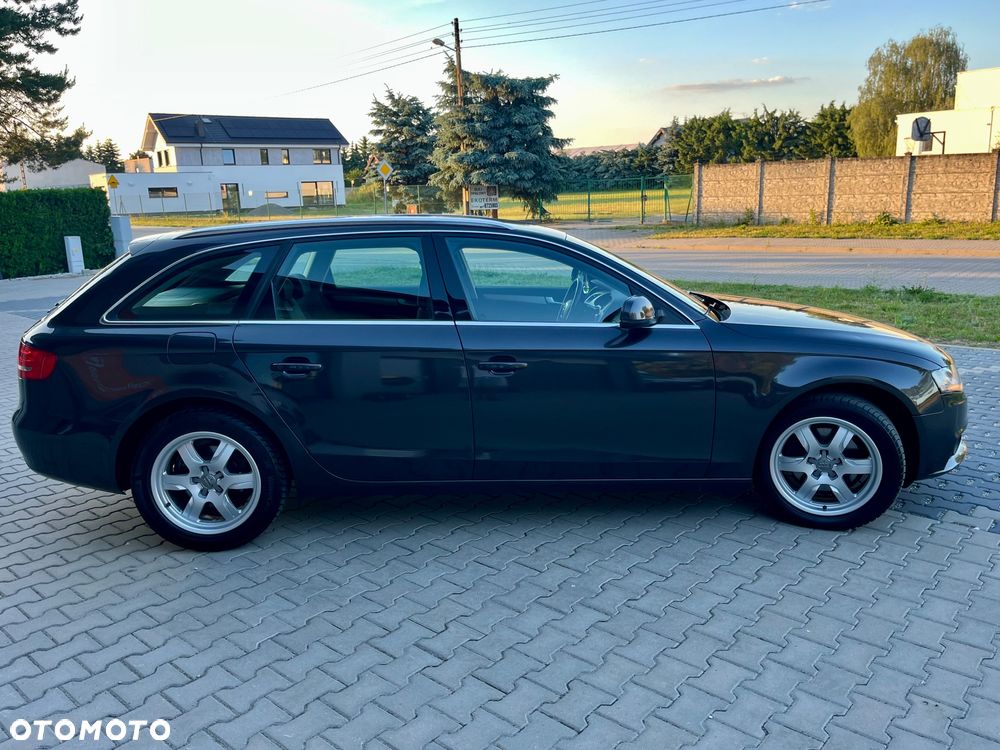 Audi A4 Avant 1.8 TFSI Ambiente - 8