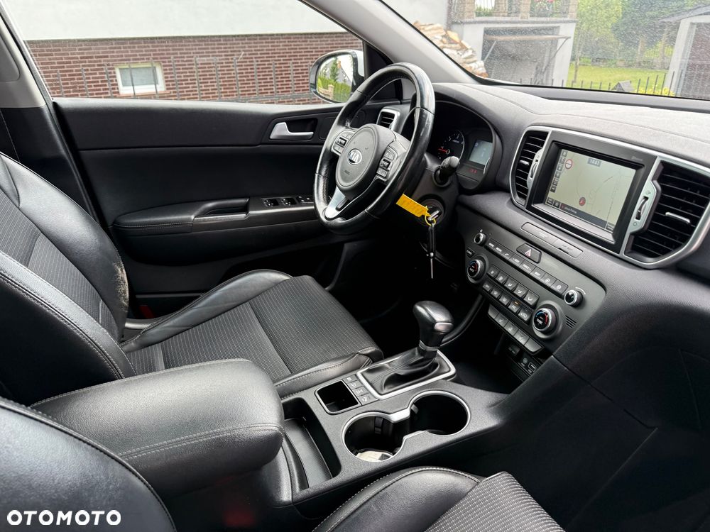 Kia Sportage 2,0 CRDI AWD Vision - 17