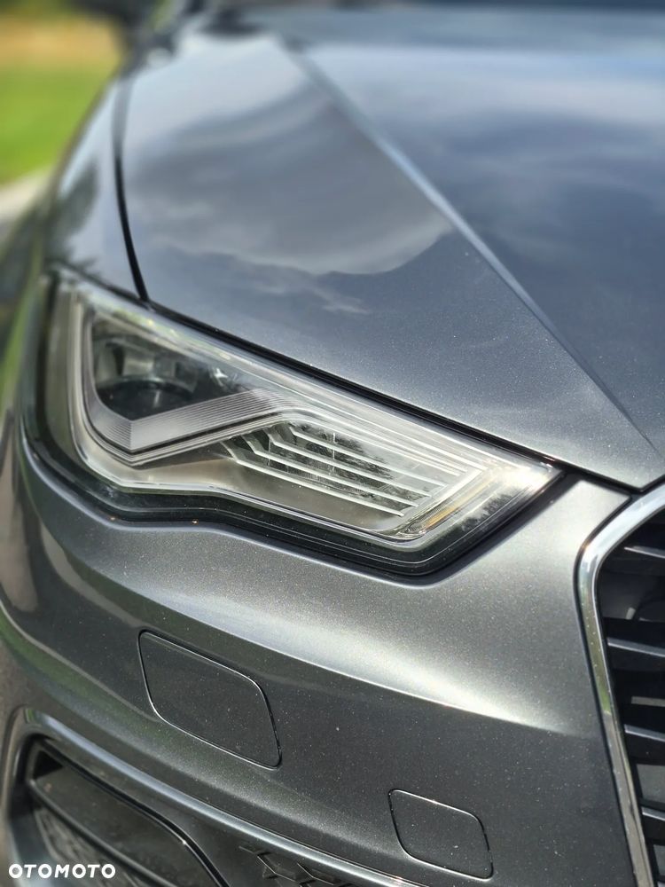 Audi A3 Sportback 2.0 TDI S tronic S line Sportpaket - 14