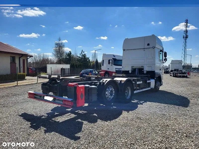 DAF - 8