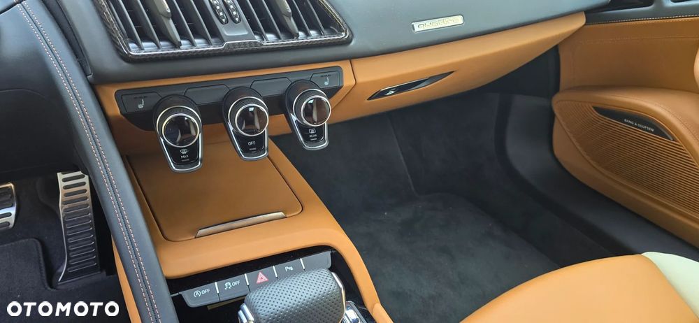 Audi R8 Coupé V10 Quattro Performance - 14
