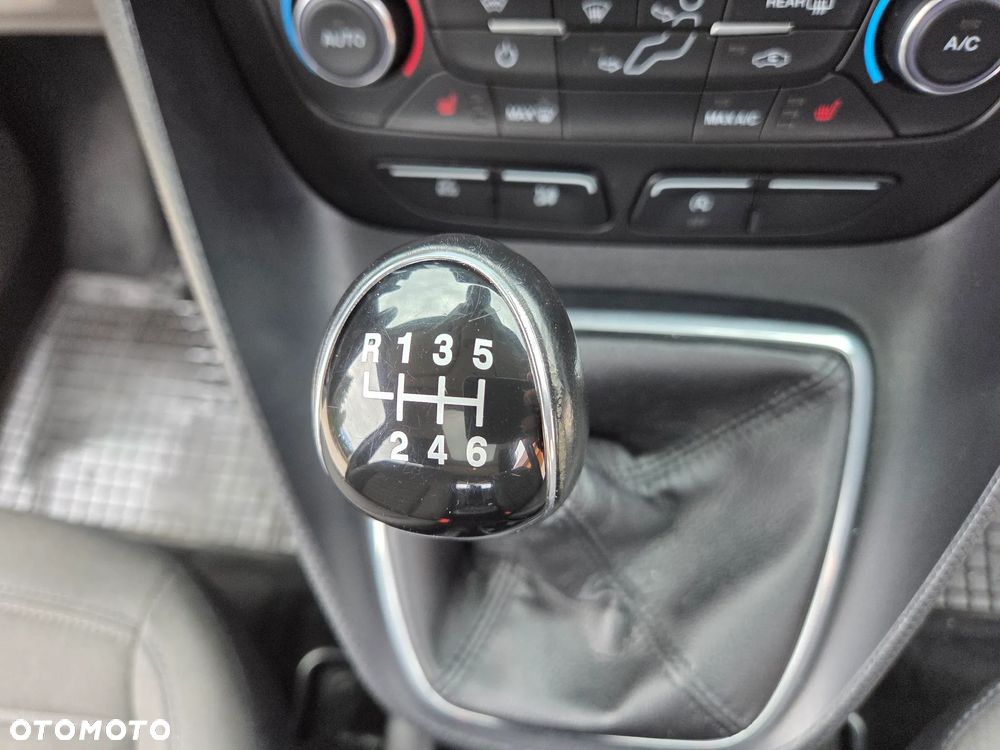Ford Tourneo Connect Gr 1.5 EcoBlue Titanium - 30