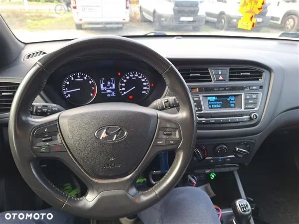 Hyundai i20 1.2 BlueDrive Comfort - 6