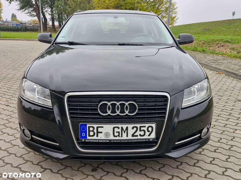 Audi A3 Sportback - 3