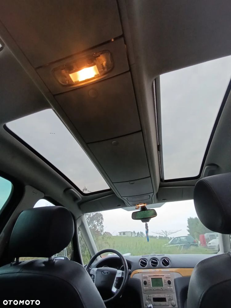 Ford Galaxy 1.8 TDCi Ghia - 10