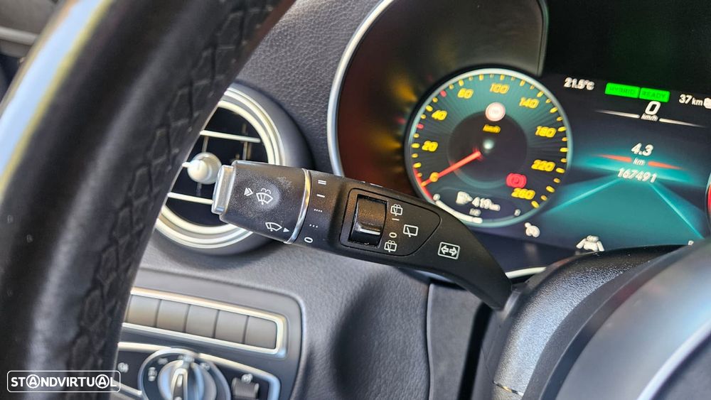 Mercedes-Benz C 300 de AMG Line - 20