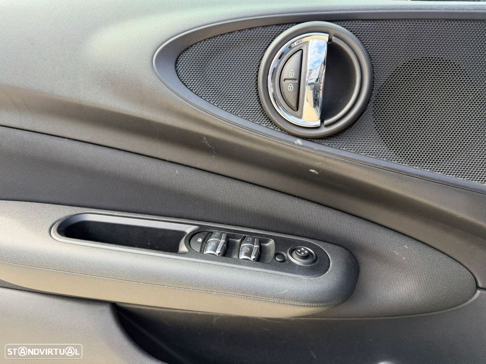 MINI Clubman One D - 24