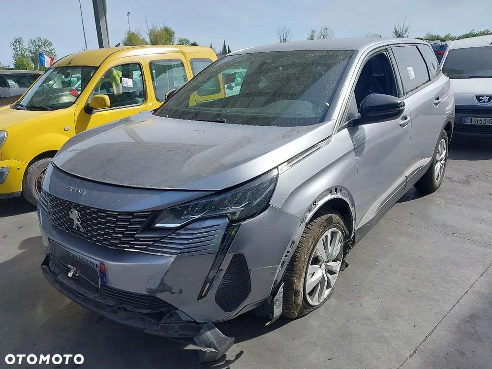 Peugeot 5008 - 11