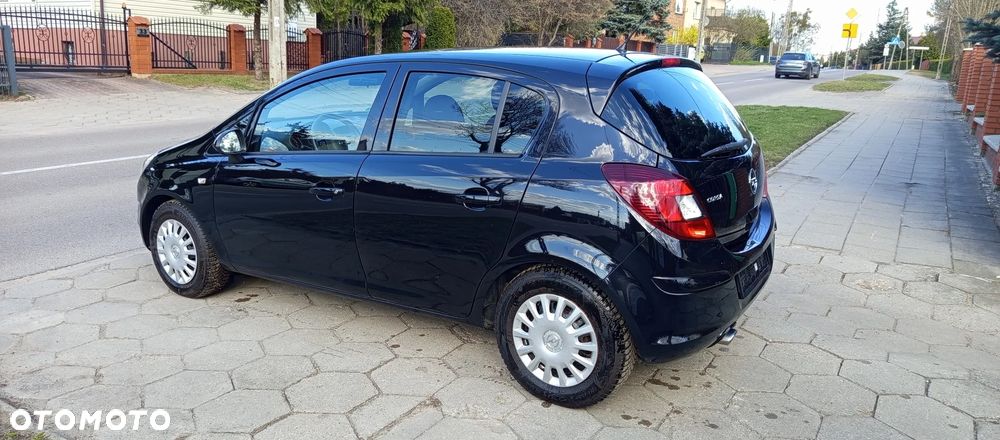 Opel Corsa 1.4 16V Active - 15