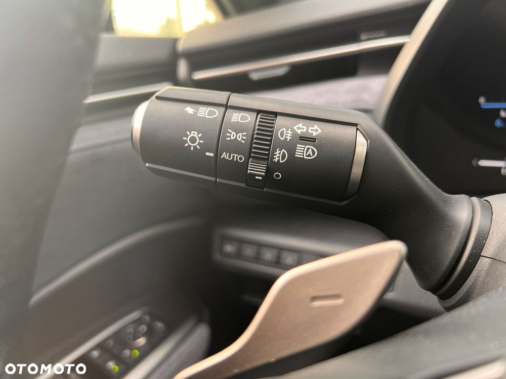 Lexus LBX 1.5 Hybrid Original Edition - 27