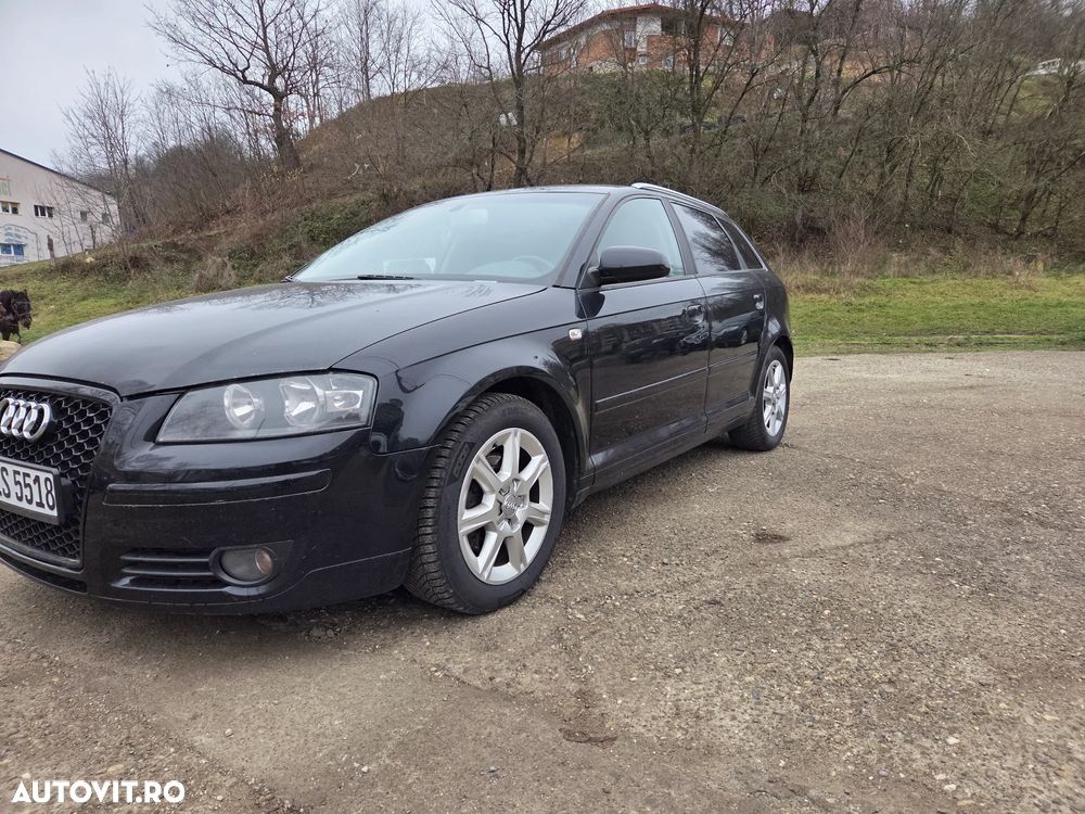 Audi A3 2.0 TDI Sportback DSG Attraction - 4