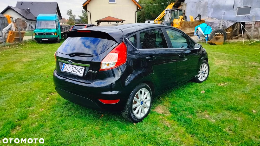 Ford Fiesta 1.5 TDCi Titanium - 9