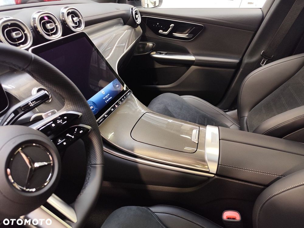 Mercedes-Benz GLC - 11
