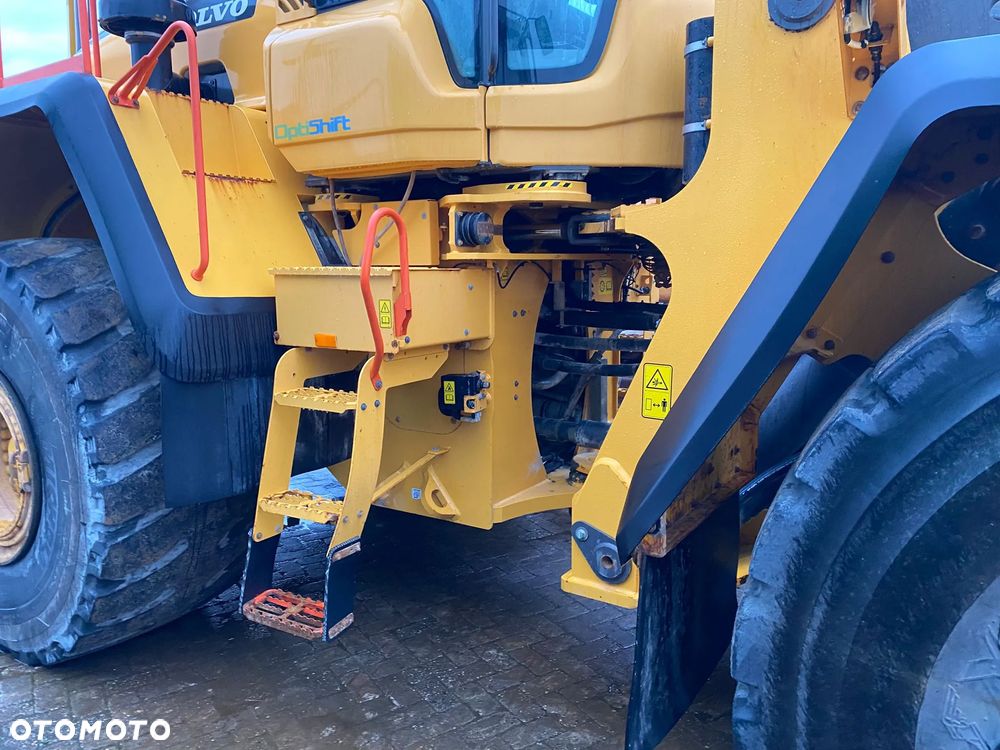 Volvo L260H 2018r - 23