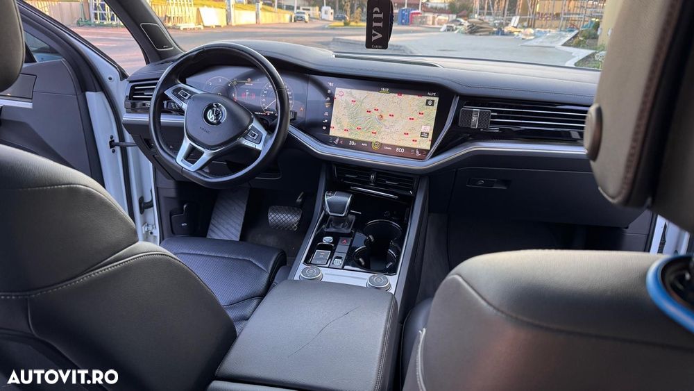 Volkswagen Touareg 3.0 V6 TDI 4Motion DPF Automatik R-Line - 23