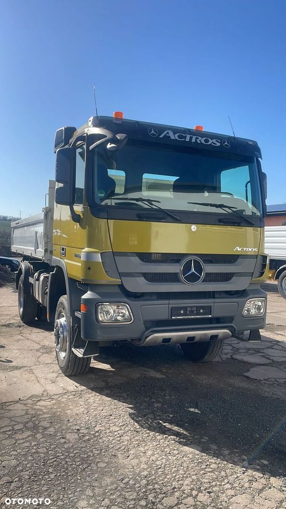 Mercedes-Benz ACTROS MP3 - 1