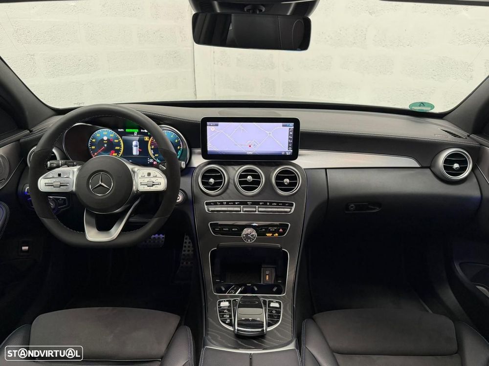 Mercedes-Benz C 300 de T 9G-TRONIC AMG Line - 2