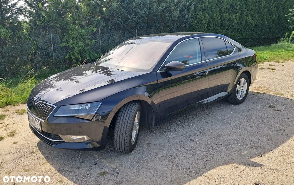 Skoda Superb 1.8 TSI Ambition DSG - 34
