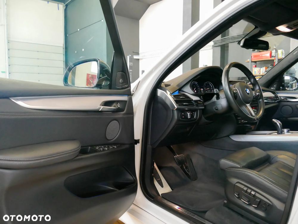 BMW X5 M M50d Sport-Aut - 7