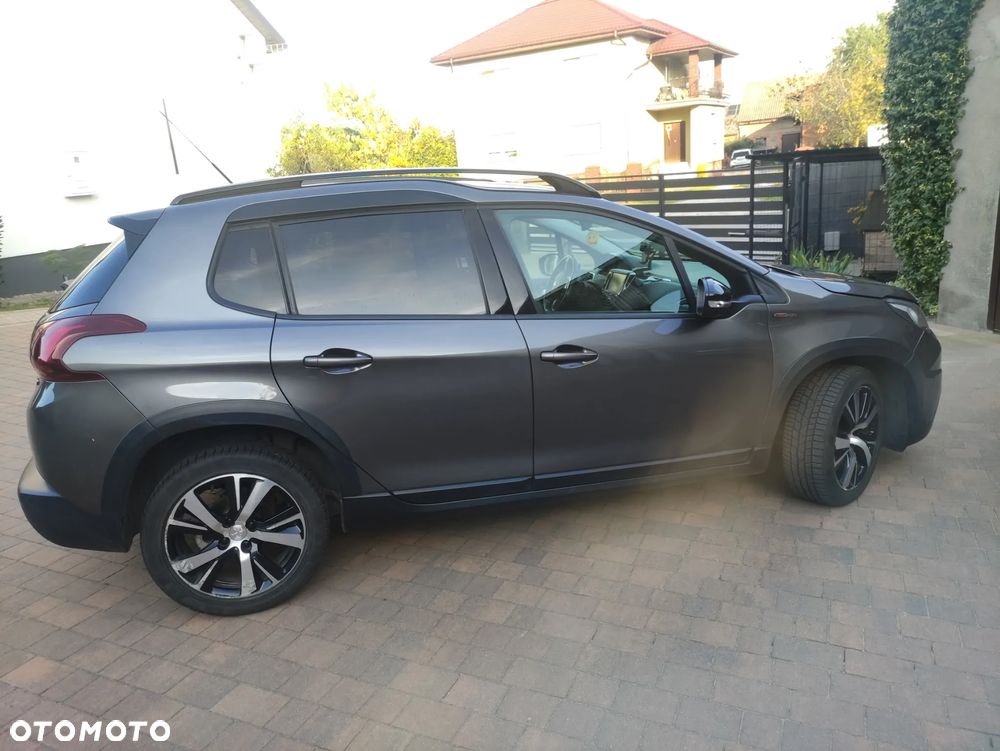 Peugeot 2008 - 4
