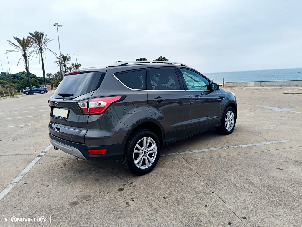 Ford Kuga 1.5 TDCi Titanium - 7