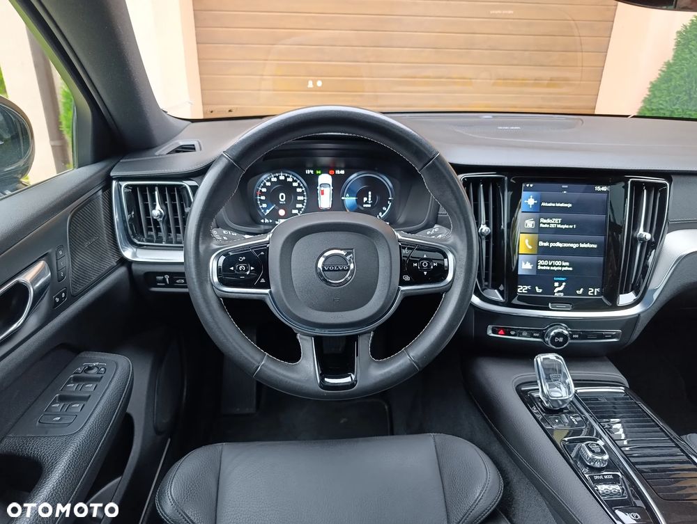 Volvo V60 T8 AWD Twin Engine Geartronic Inscription - 17