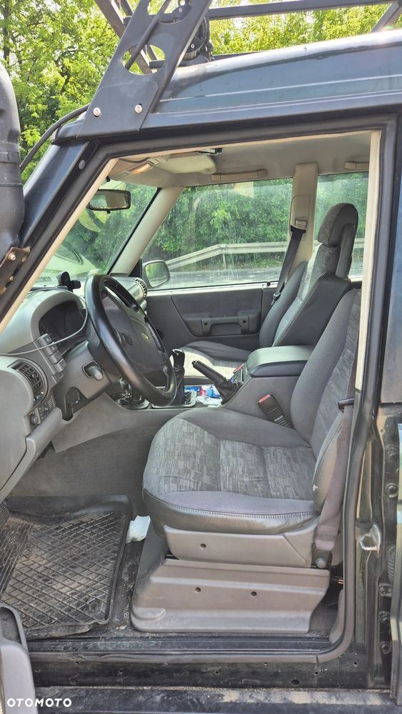Land Rover Discovery II 2.5 TD E - 12