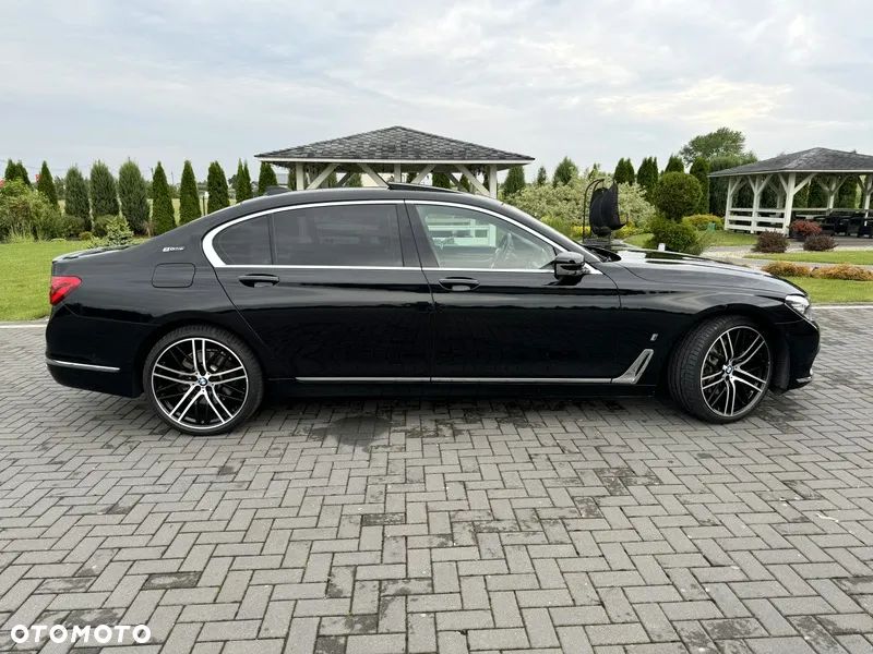 BMW Seria 7 - 5