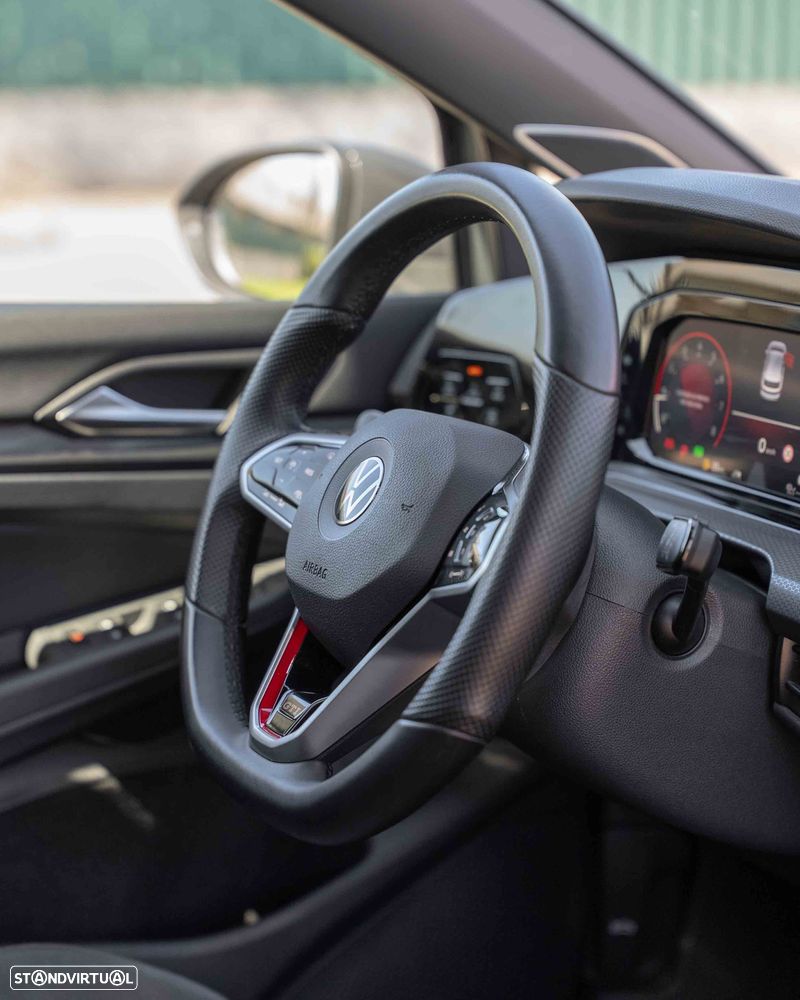 VW Golf 2.0 TSI OPF DSG GTI - 40