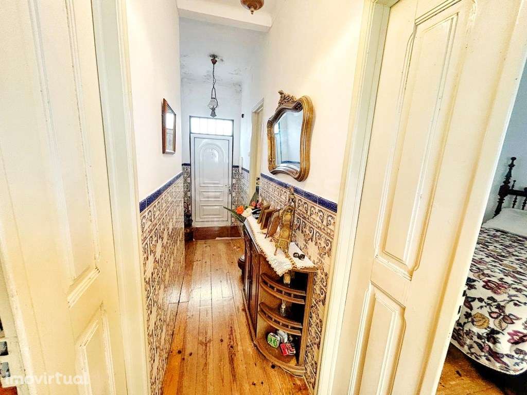 Moradia situada em Celas, uma das zonas mais privilegiadas do centr... - Grande imagem: 2/14