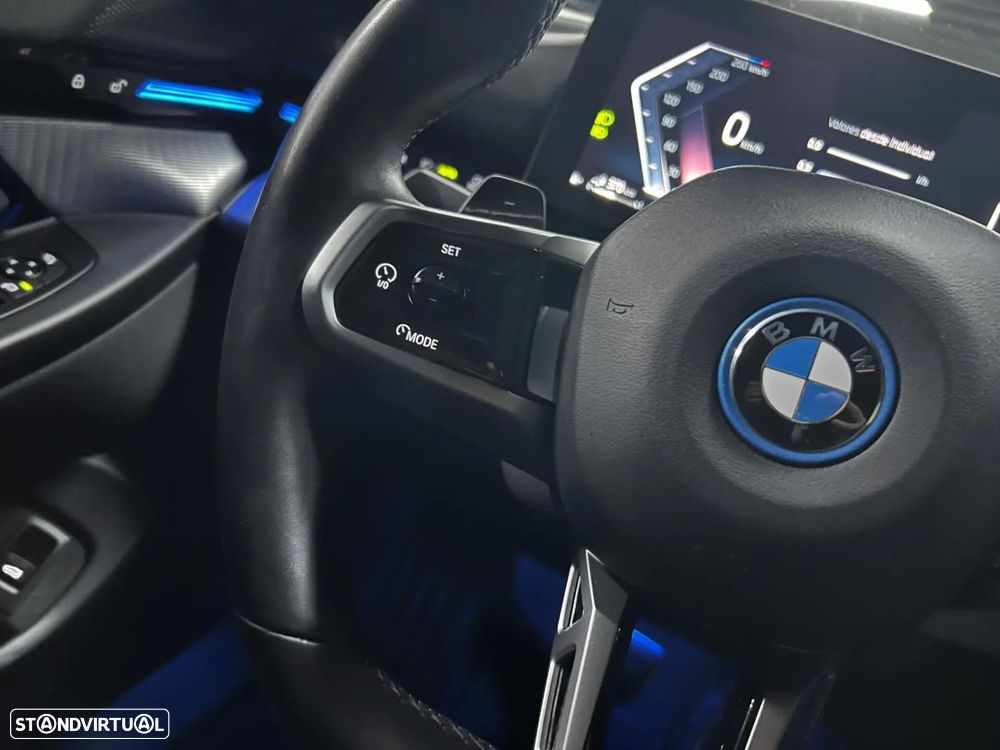 BMW 530 e Pack Desportivo M - 25