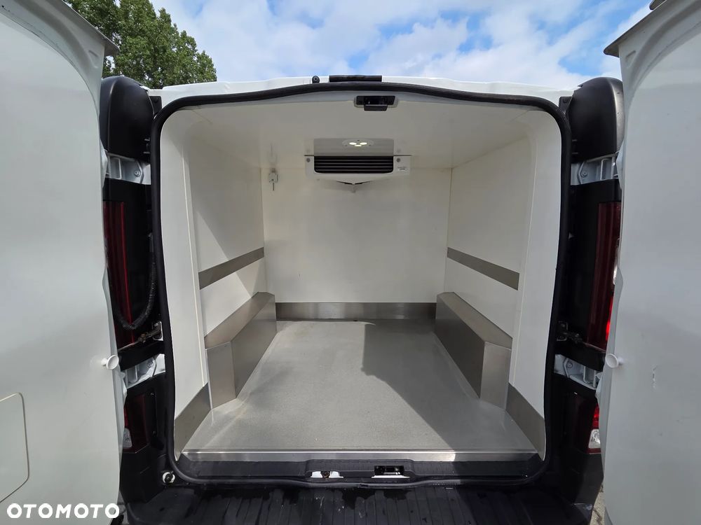 Renault Trafic - 20