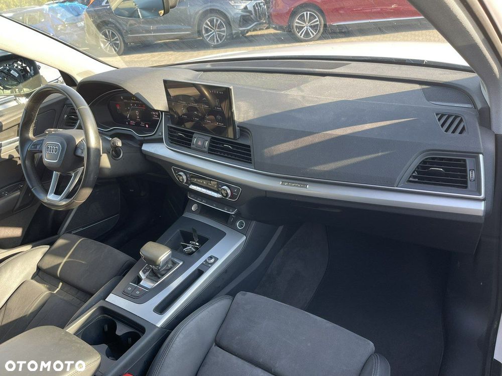 Audi Q5 40 TDI quattro S tronic S line business - 9