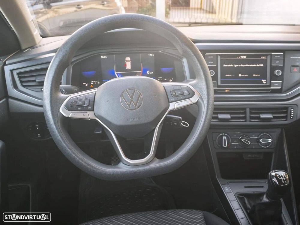 VW Polo 1.0 TSI Urban - 18
