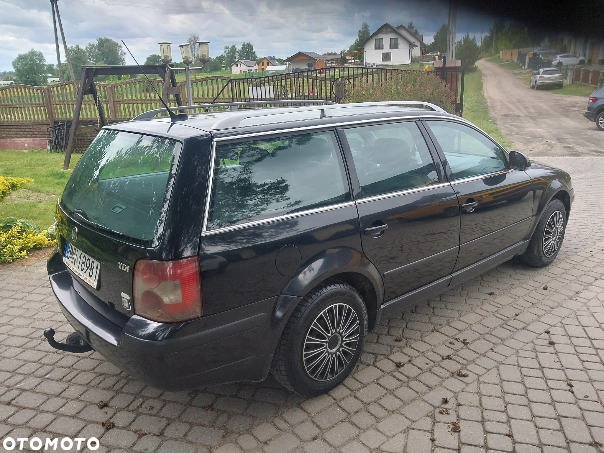 Volkswagen Passat 1.9 TDI Comfortline - 4