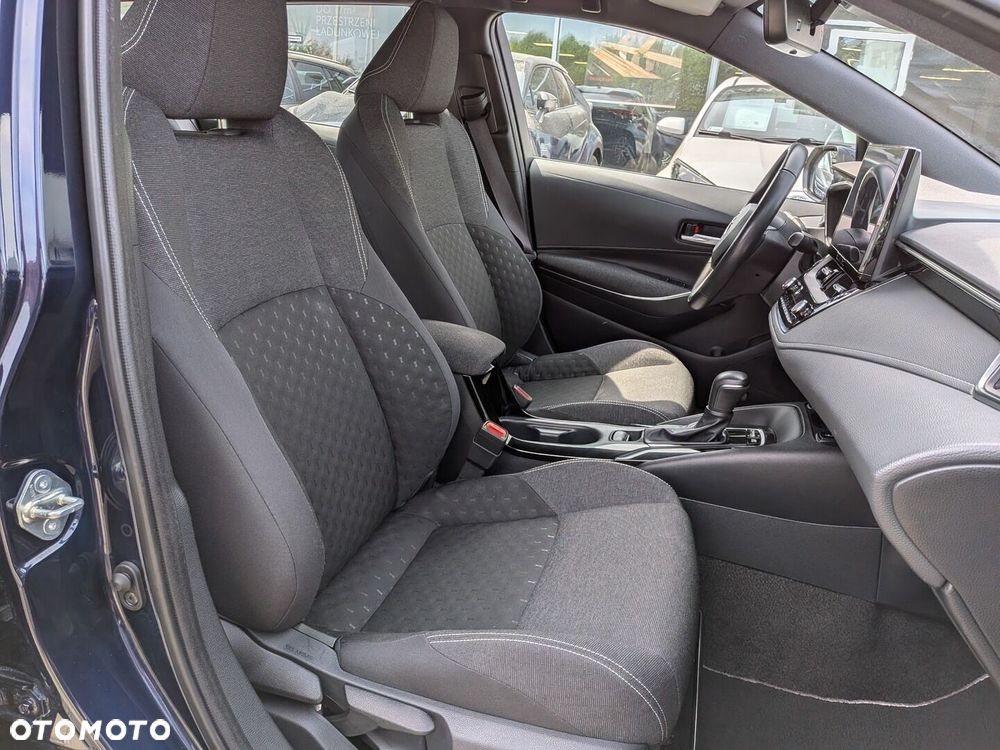 Toyota Corolla 1.8 Hybrid Comfort - 35