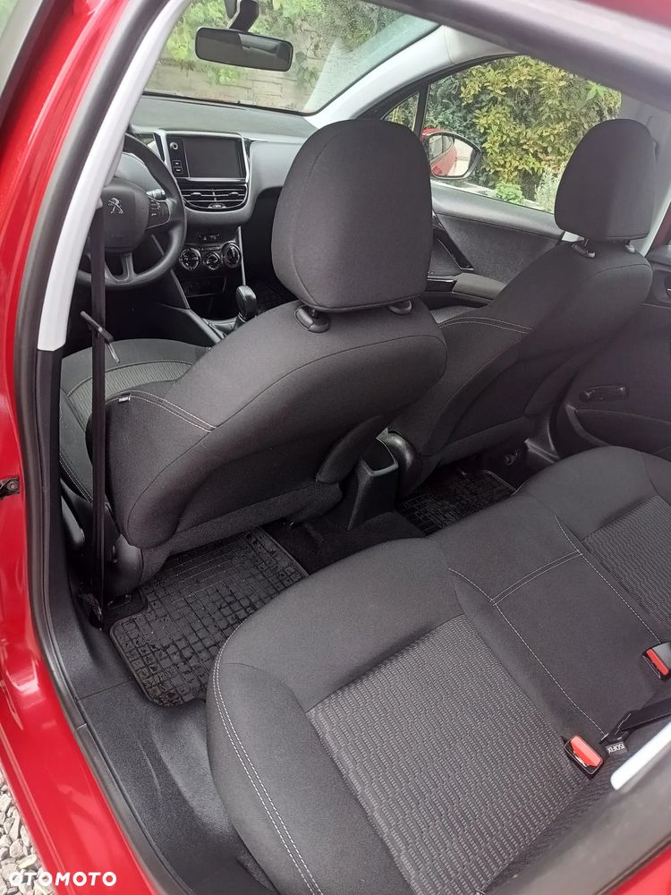 Peugeot 208 1.6 BlueHDi Active - 9