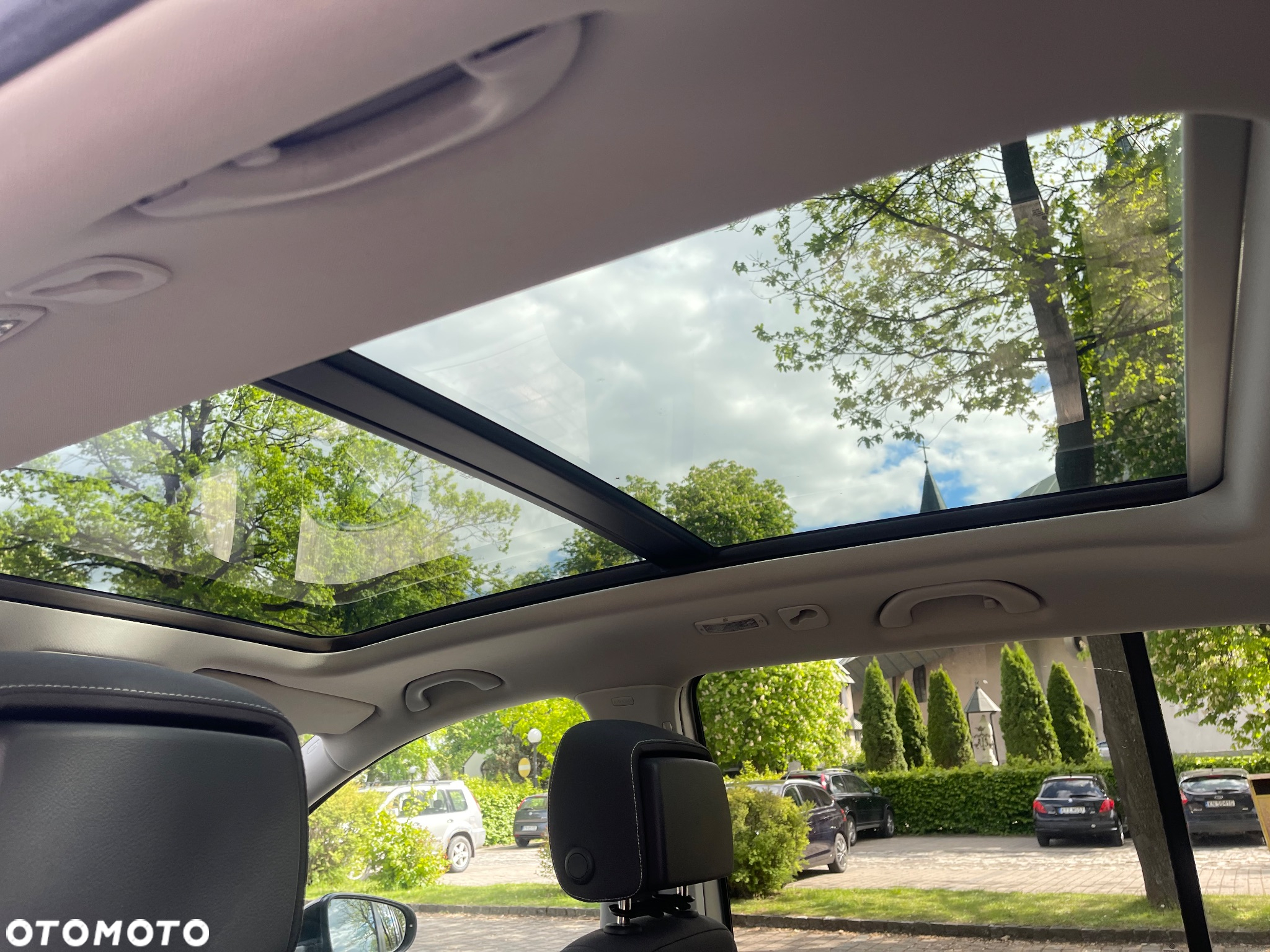 Volkswagen Touran 2.0 TDI DPF Highline DSG - 9