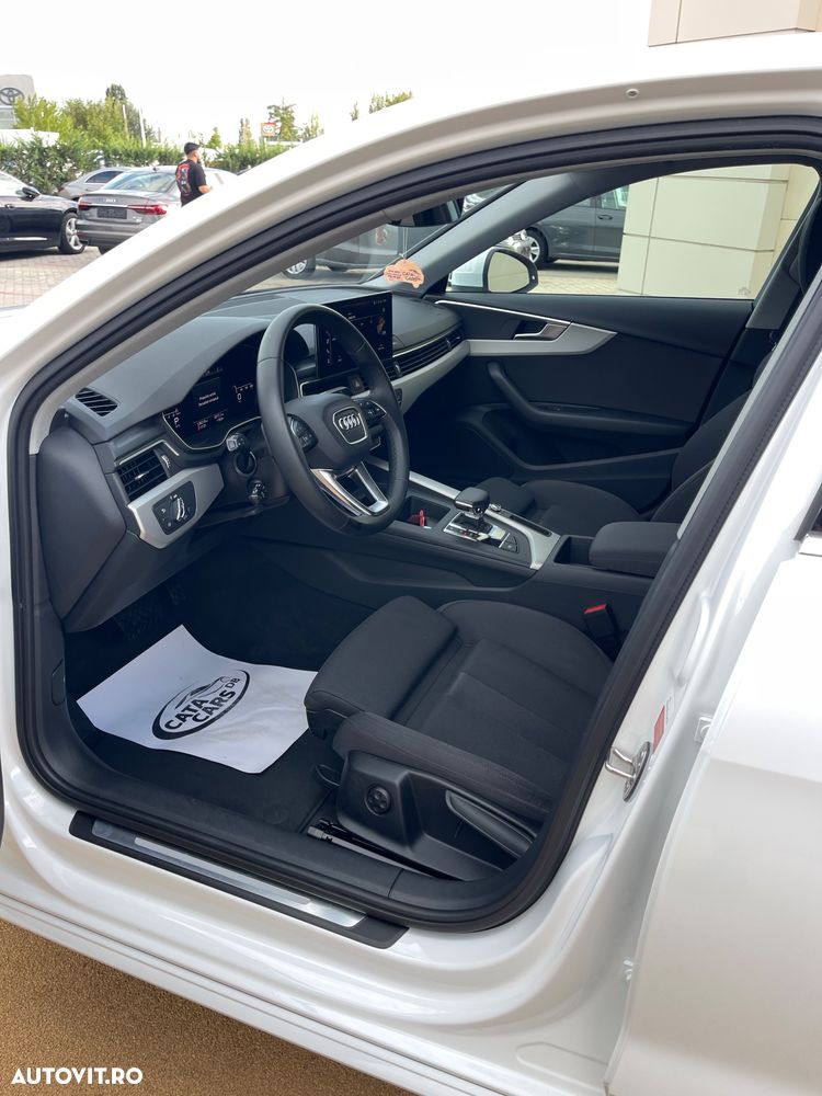 Audi A4 Limuzina 40 TFSI S tronic advanced - 28