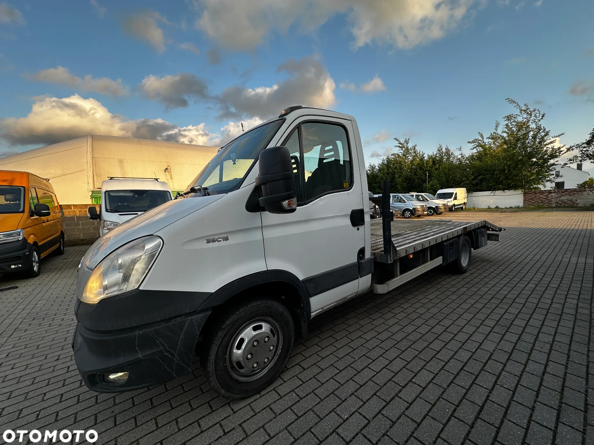Iveco Daily 35C15 - 16