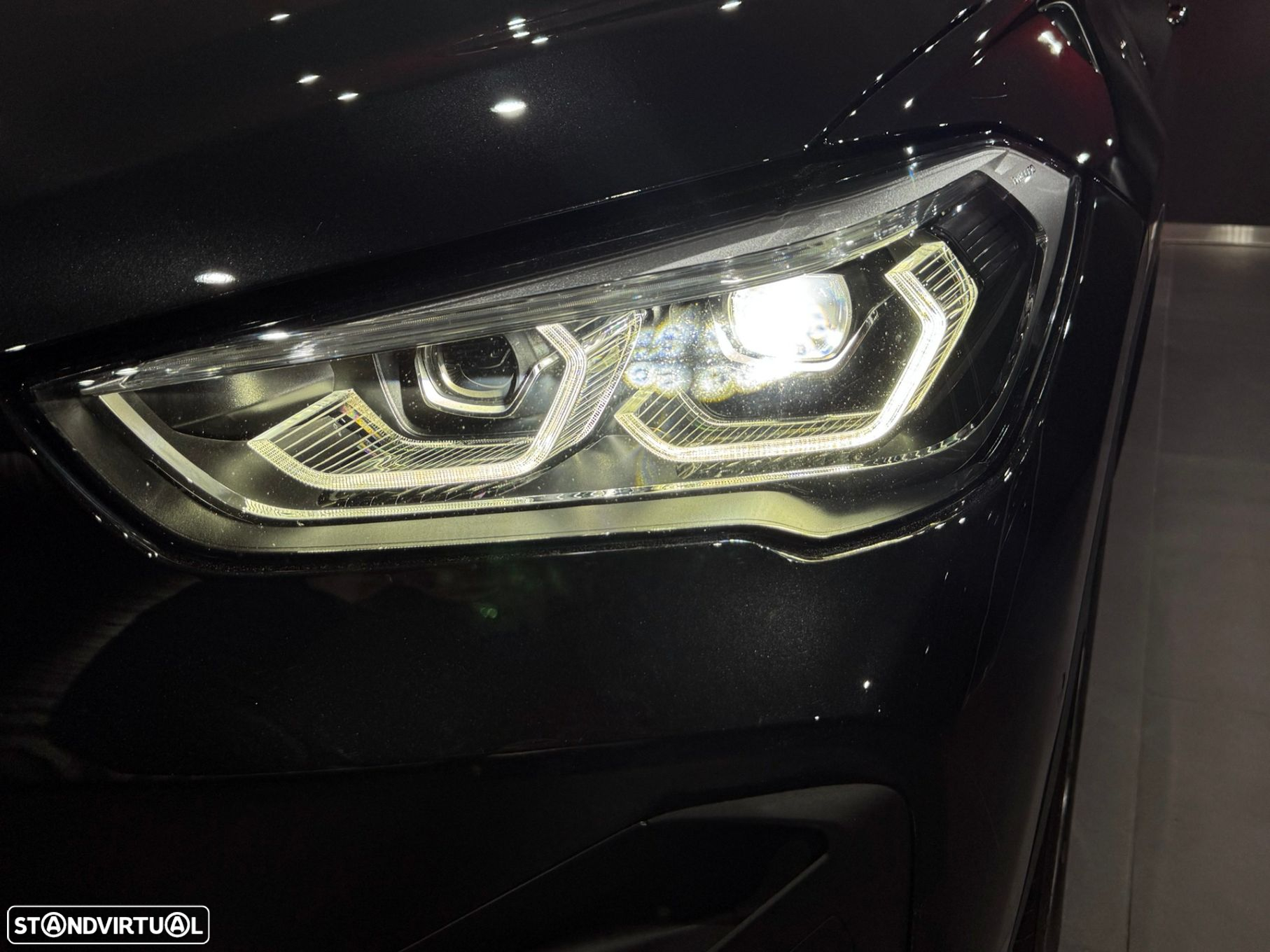BMW X1 18 d sDrive Auto Line Sport - 11