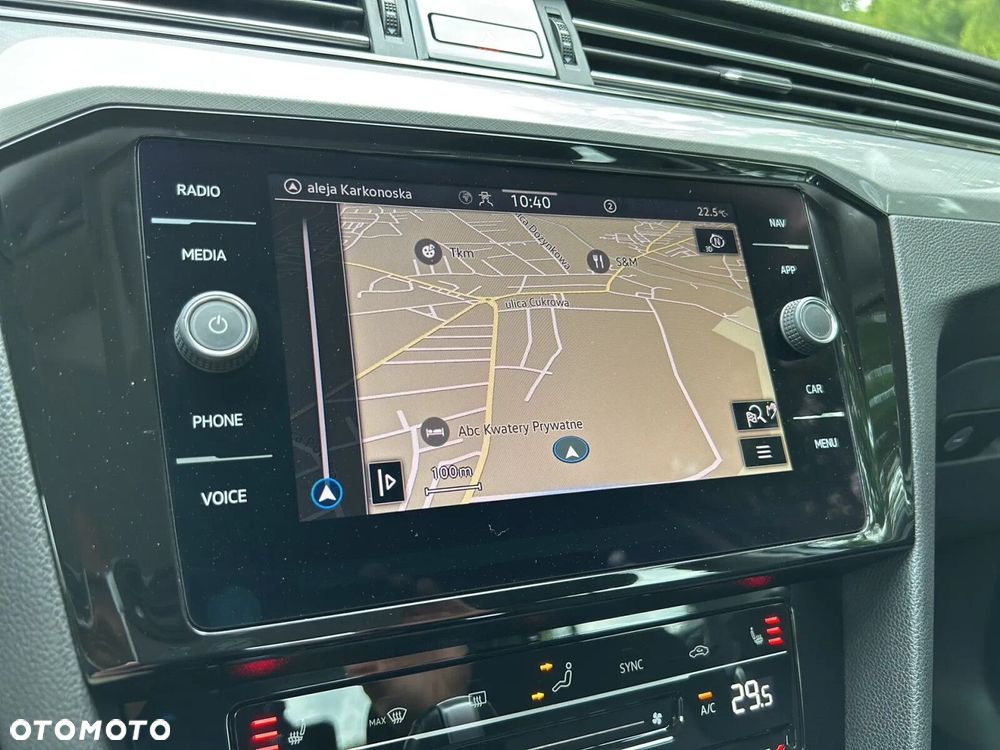 Volkswagen Passat 2.0 TSI Business DSG - 30