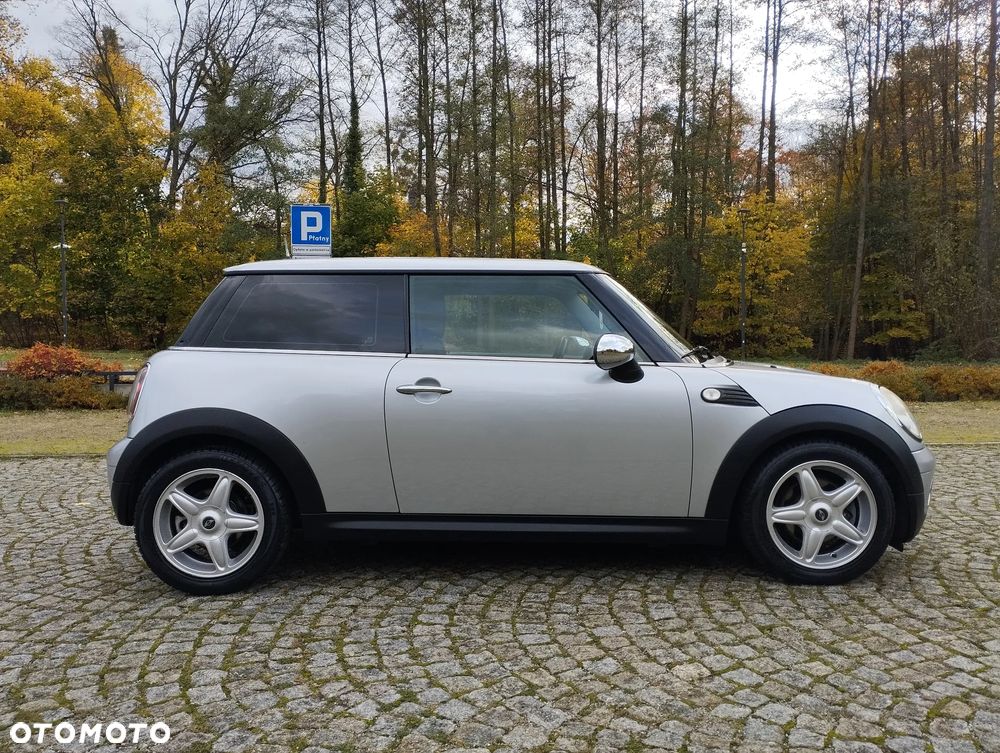 MINI ONE - 22