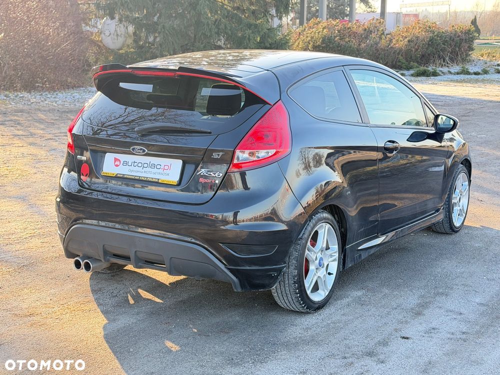 Ford Fiesta ver-1-0-ecoboost-start--stop-titanium - 15