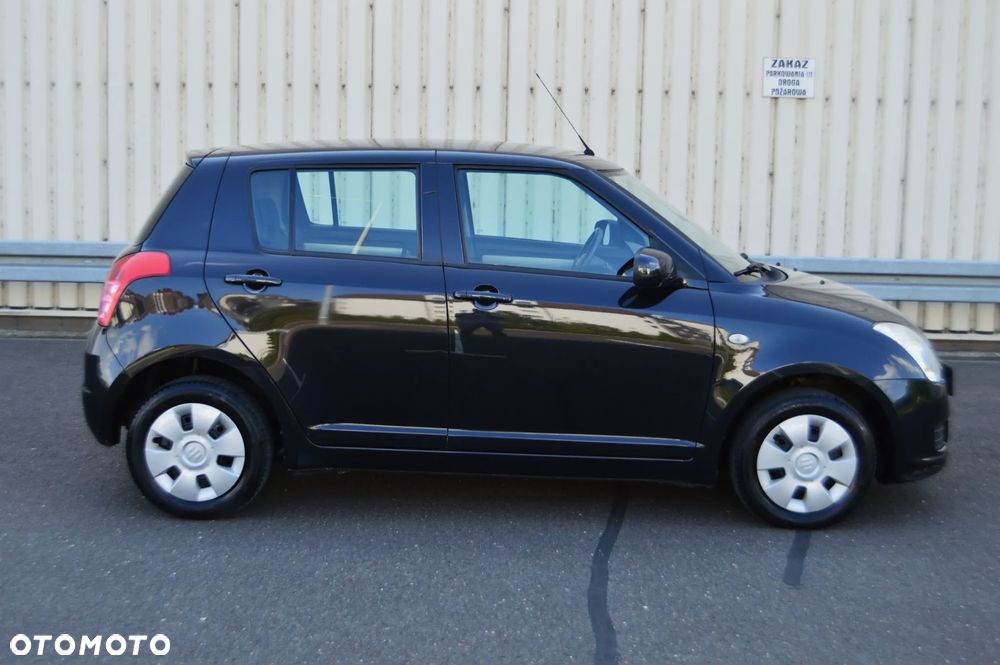 Suzuki Swift - 9