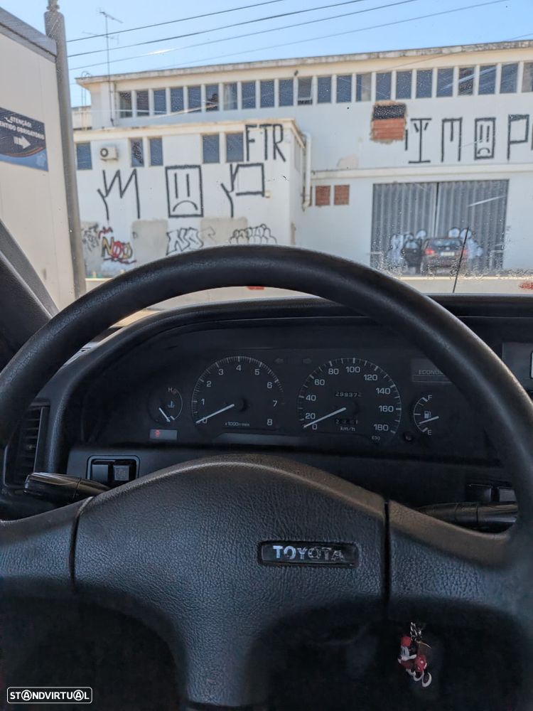 Toyota Corolla Liftback 1.3 - 3